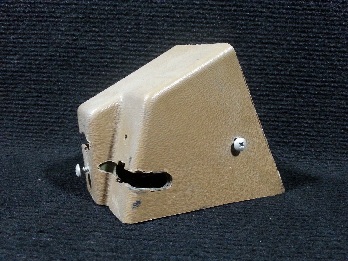 Rudder Pedal Disengage Bracket - Cessna - C-FCDN