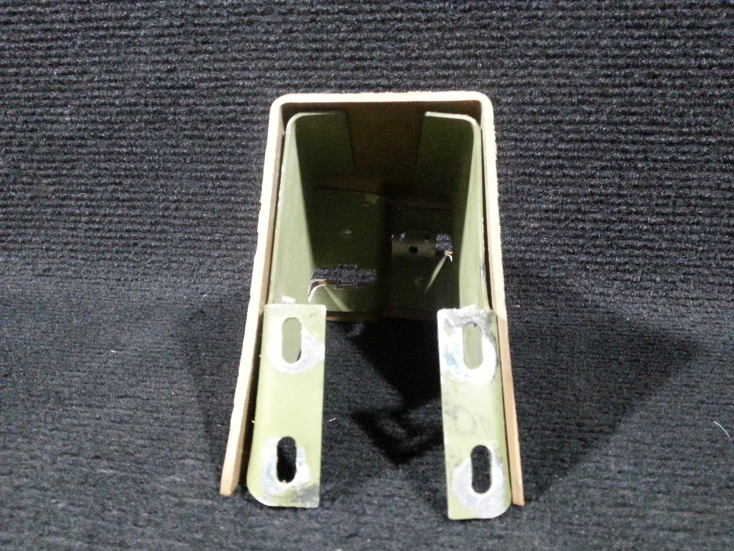 Rudder Pedal Disengage Bracket - Cessna - C-FCDN