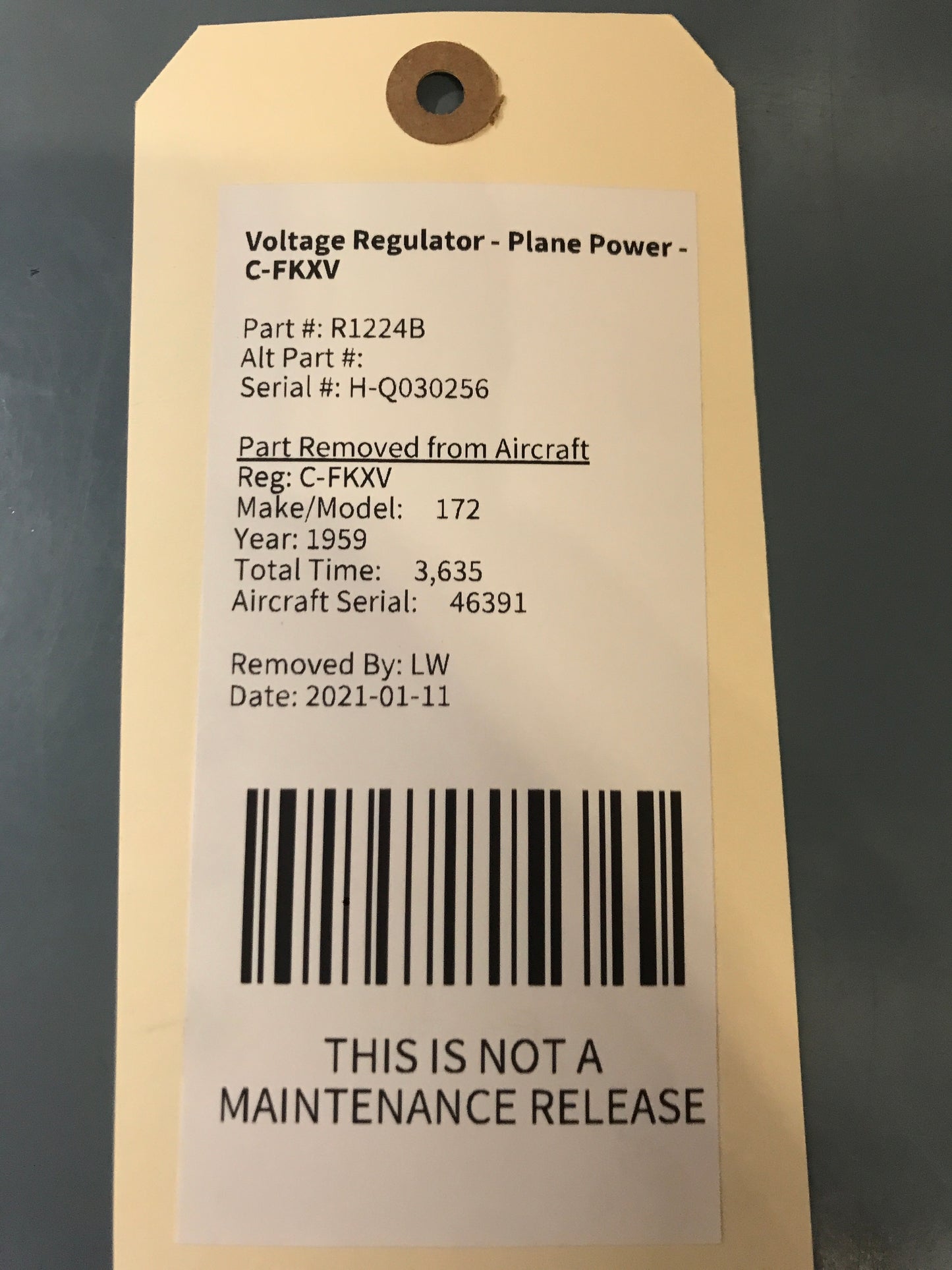 Voltage Regulator - Plane Power - C-FKXV