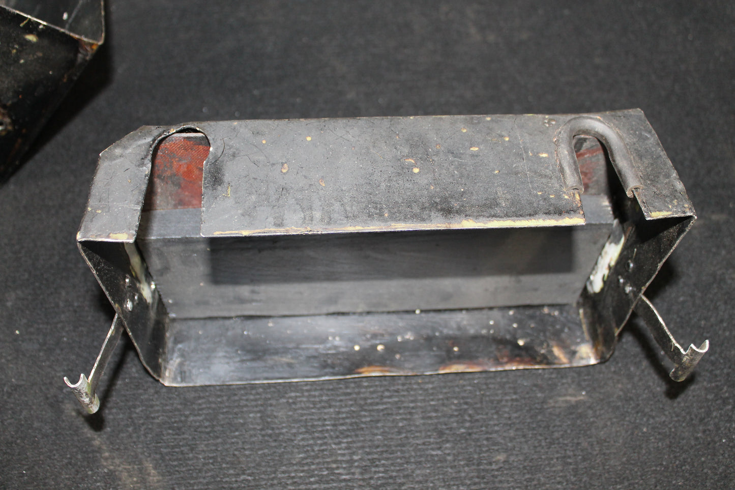 Battery Box With Lid - Possibly home made or aftermarket kit - C-FJUO (#35-415-410-70)