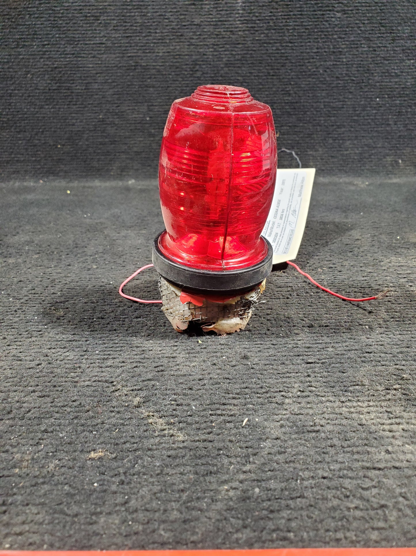 Nav Light Beacon - Whelen - C-FZRF