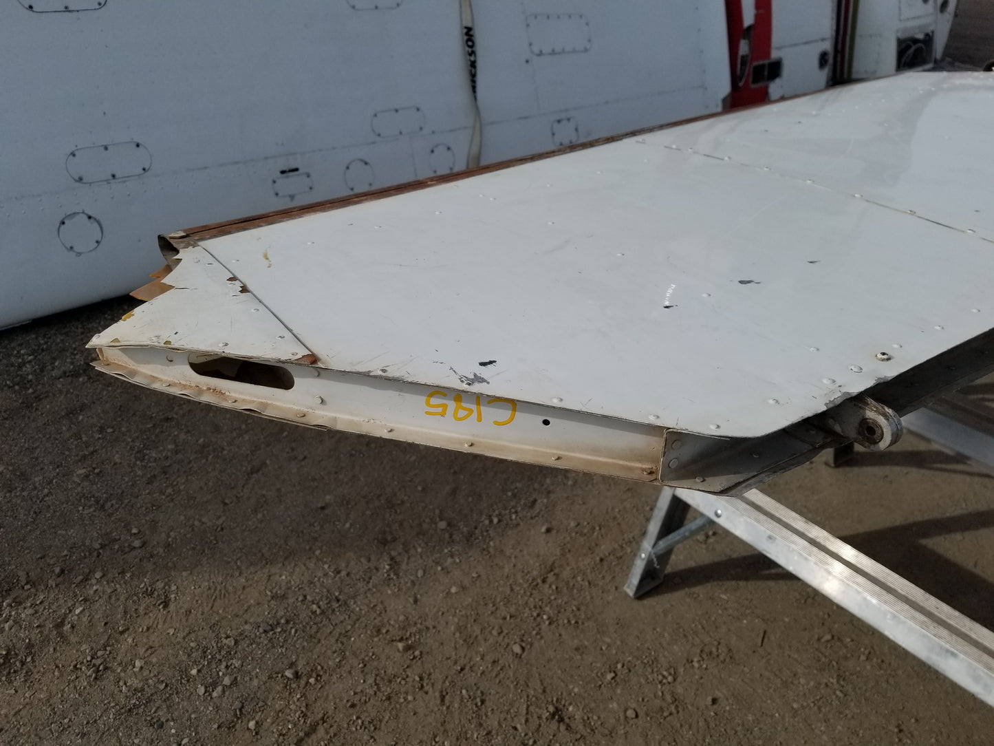 Horizontal Stabilizer - C185 - 5H-MRF (#1232000-8)