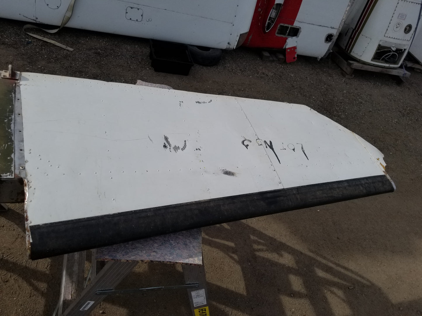 Horizontal Stabilizer - C185 - 5H-MRF (#1232000-8)