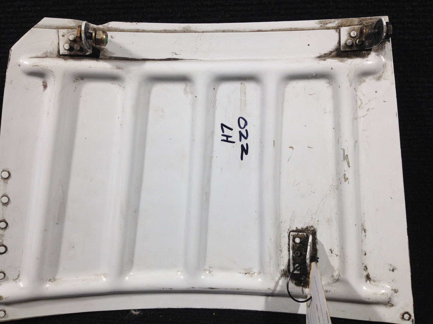 Cowl Flap Door Assy - LH - C-FOZZ (#35-910053)