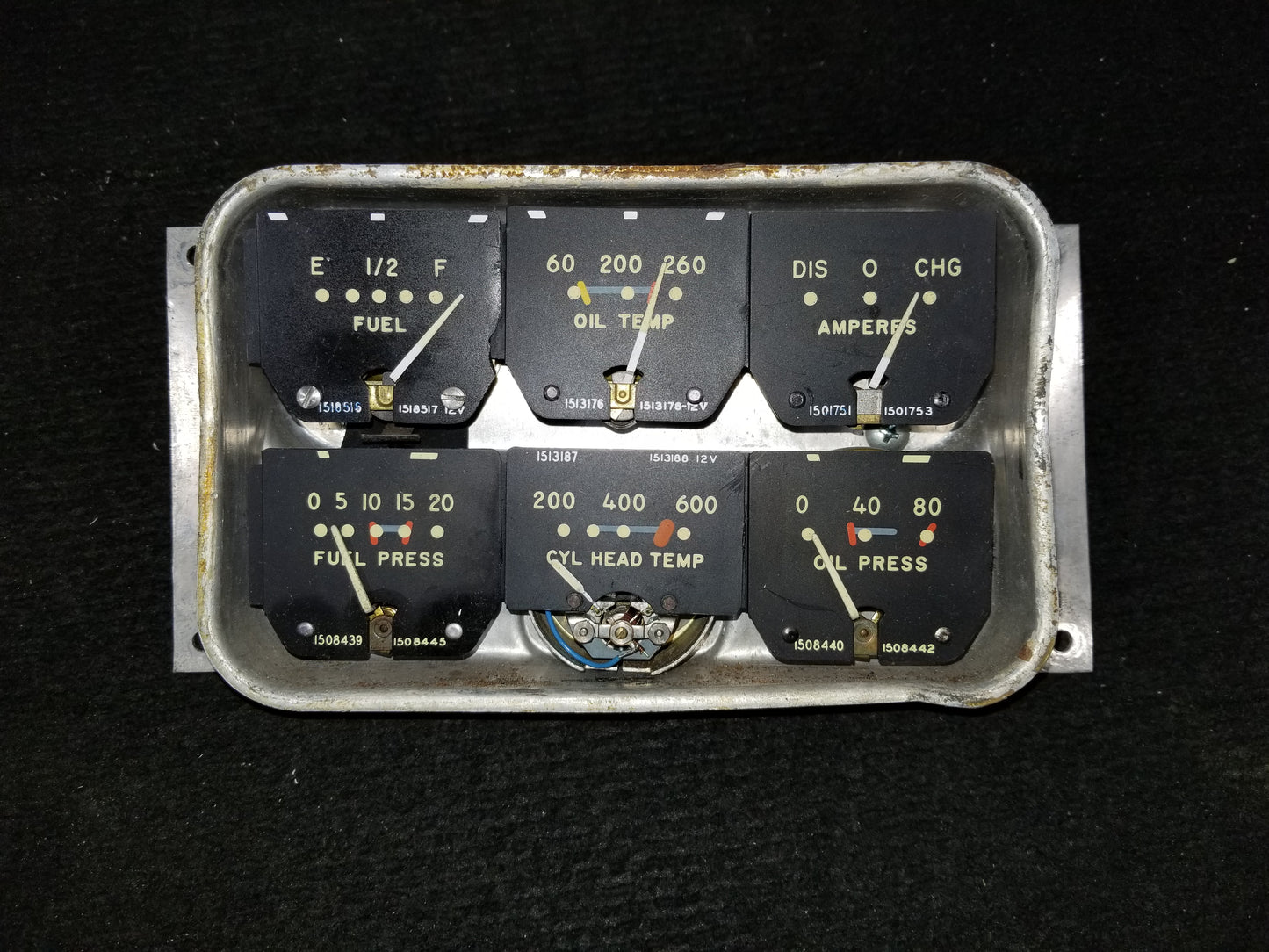 Engine Instrument Cluster - Beechcraft - CF-ZOS