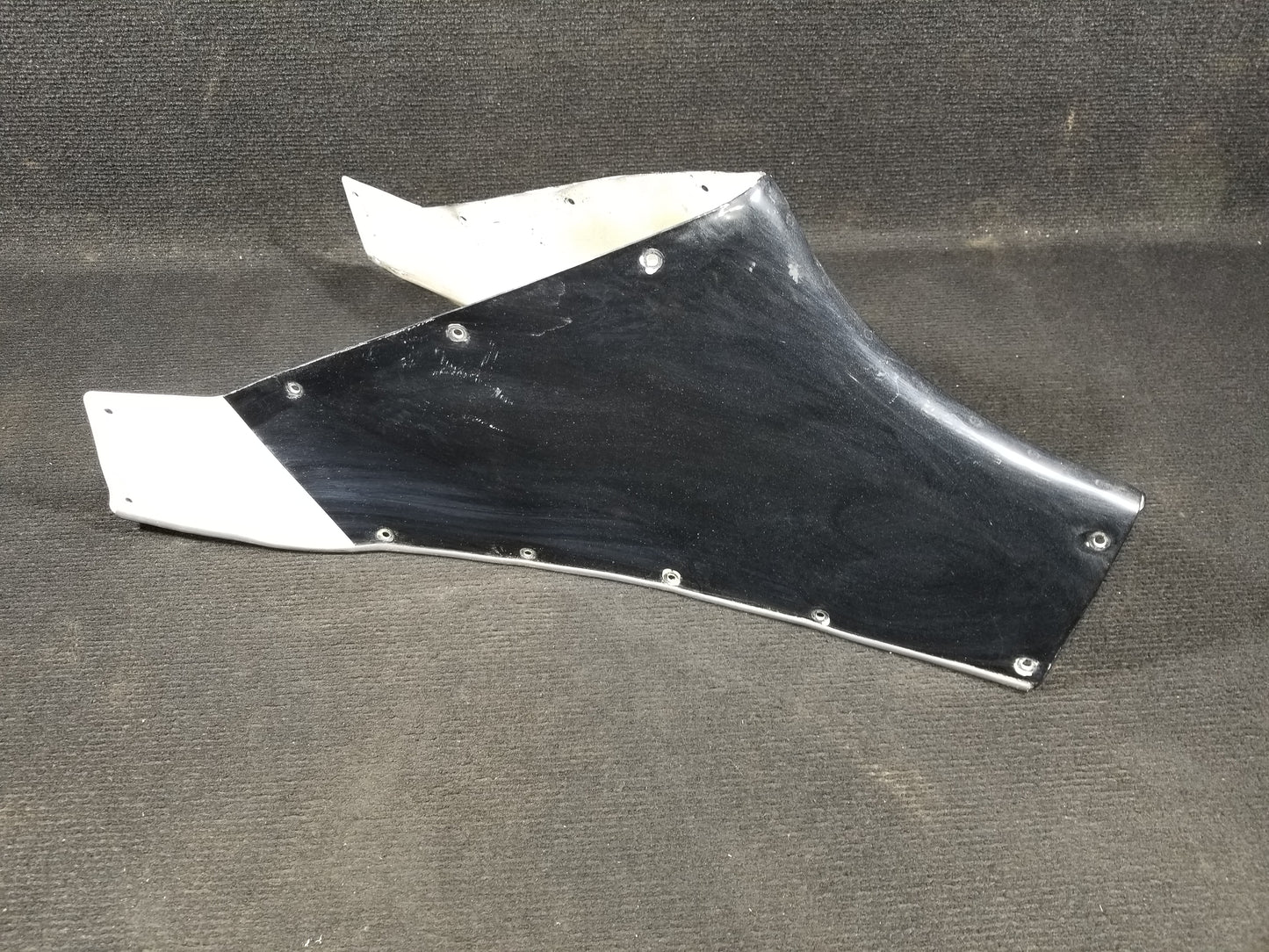 Fairing, Fin - C-GHJG (#20404-00)