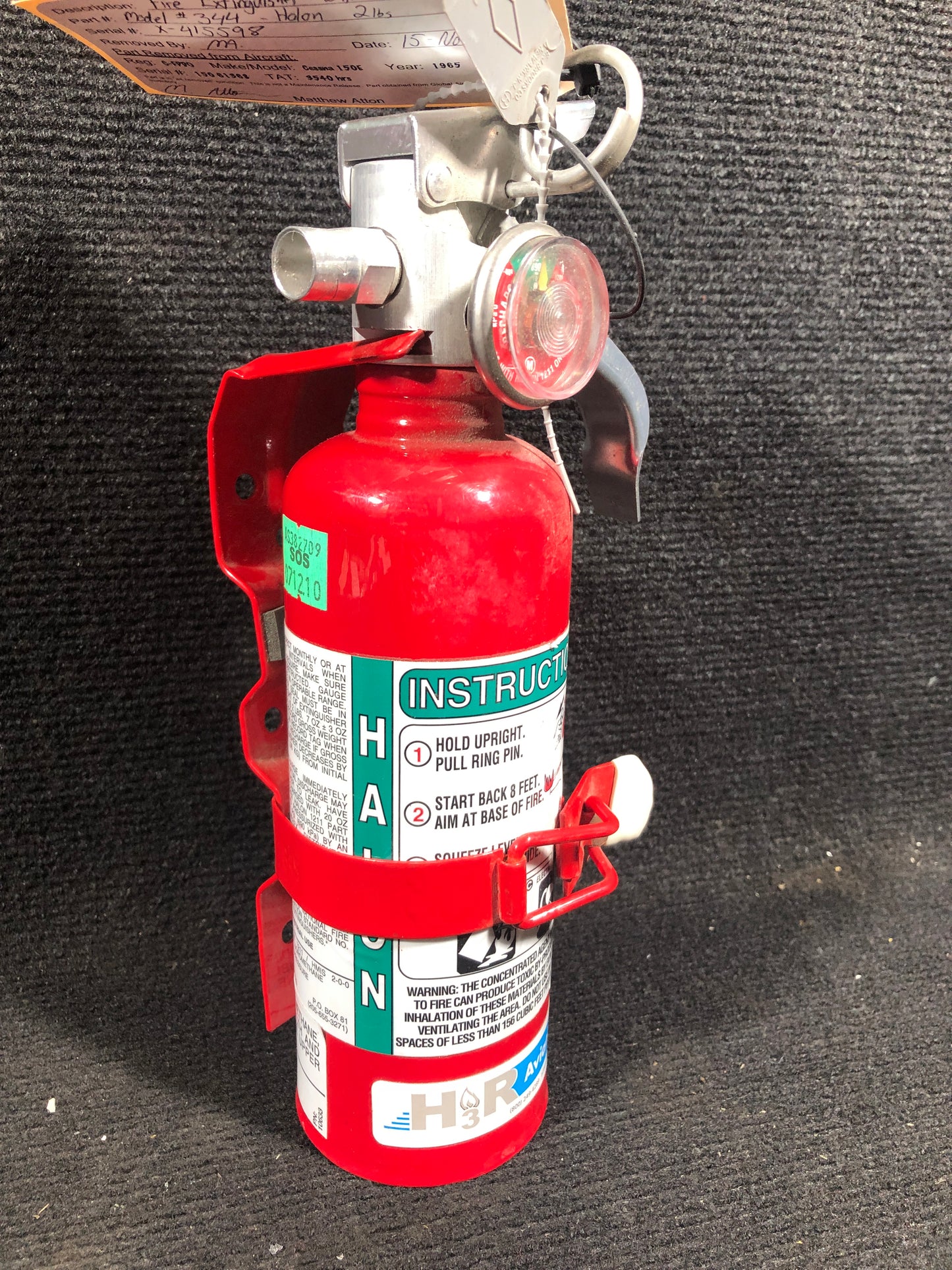 Fire Extinguisher with Bracket - Halon - C-FPDO (#344)