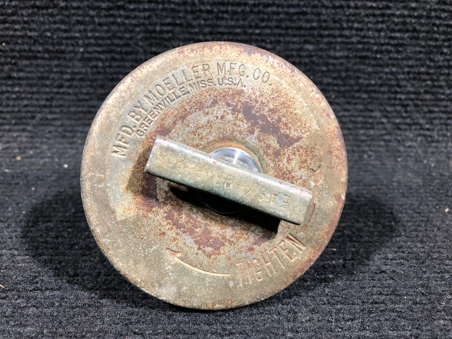 Fuel Tank Cap - Moeller - C-GHJG