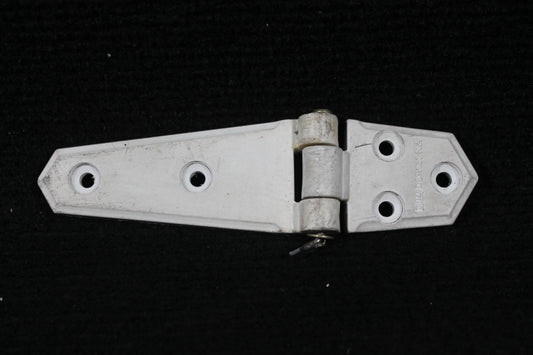 Helipod Door Hinge - C-GHZN (#1197)