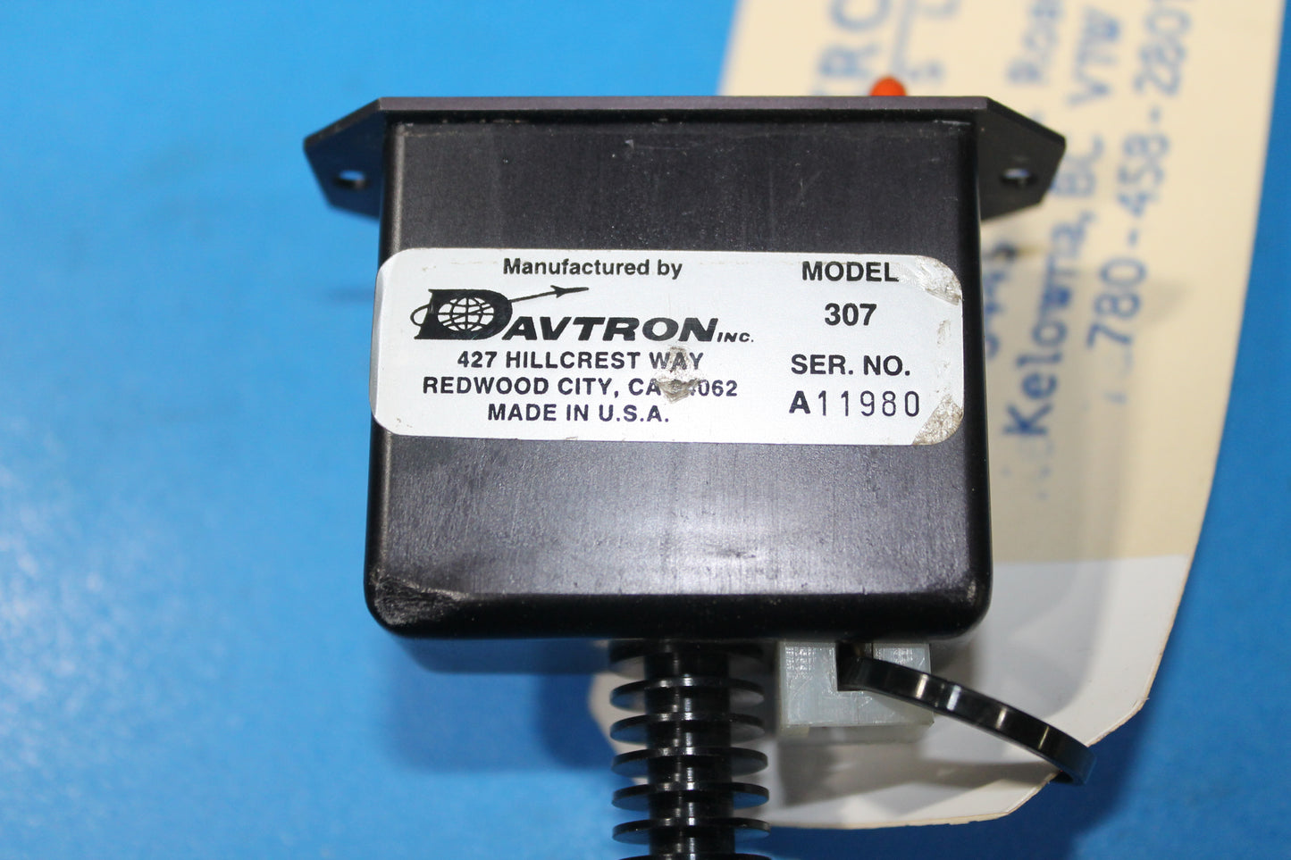 OAT Air Temp Gauge - Davtron - C-GHZN