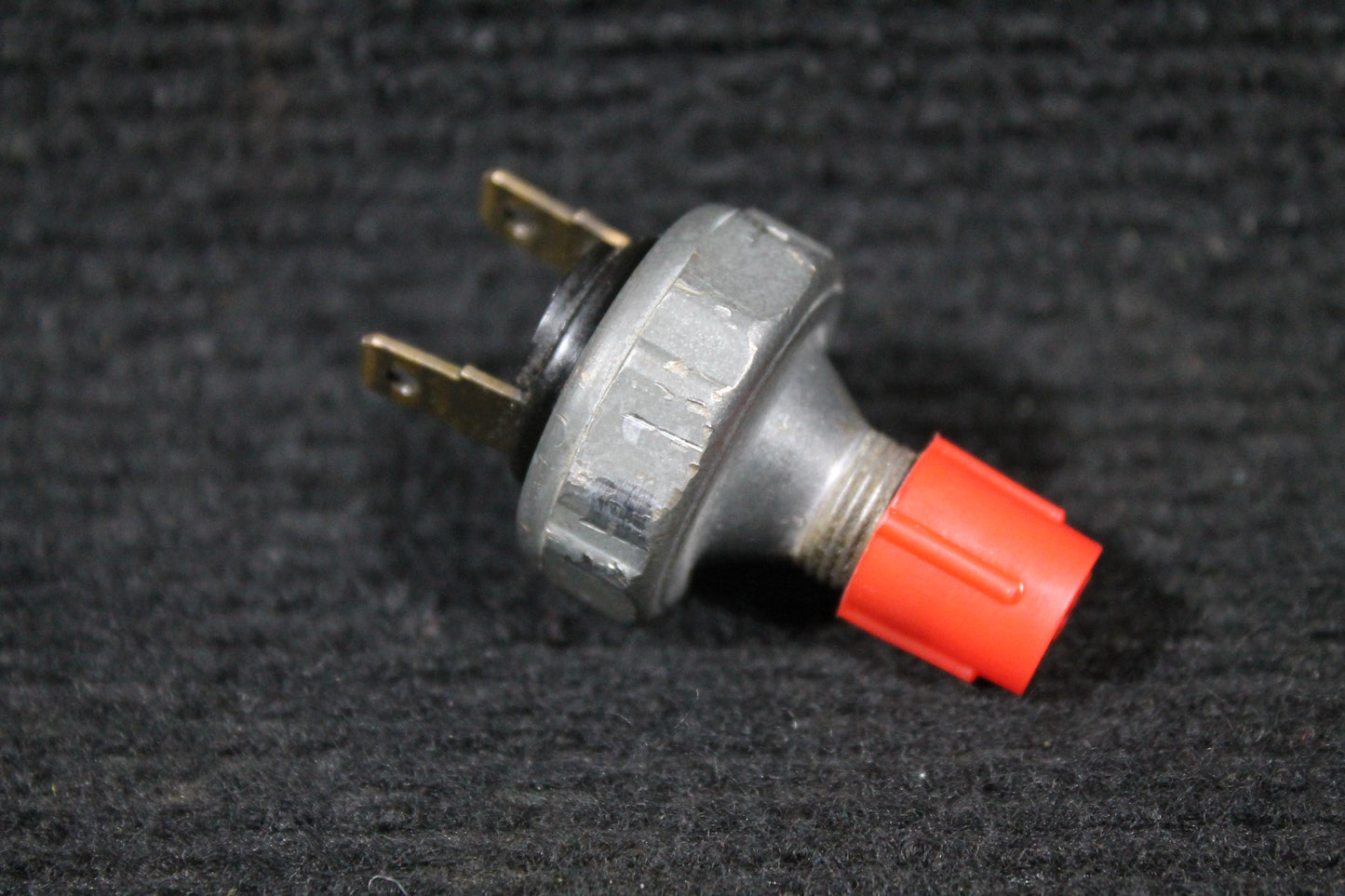 Oil Pressure Switch for Hour Meter - C-GOMP