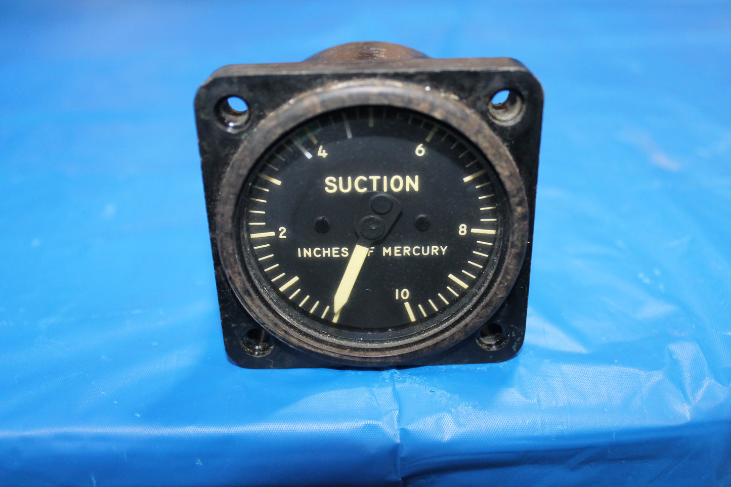 Suction Indicator - Manning, Maxwell and Moore - C-FJUO