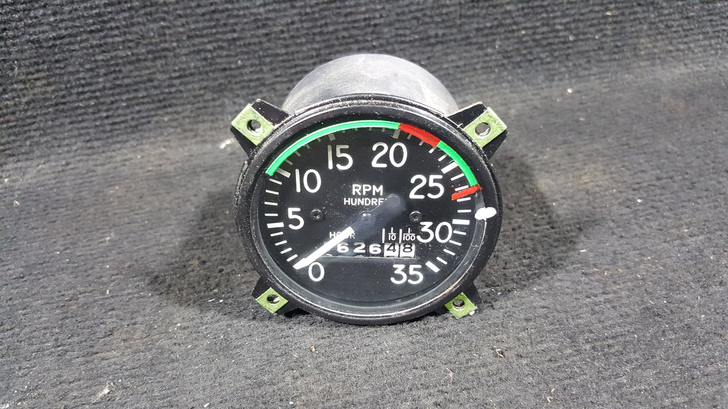 Tachometer - Mooney M20C - C-GNNM