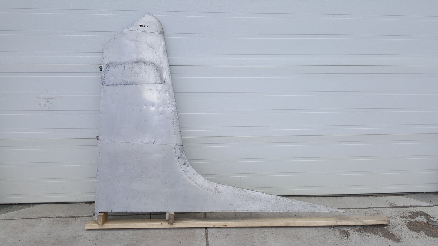 Tail Fin Assembly - N180Y (#0731000-41)