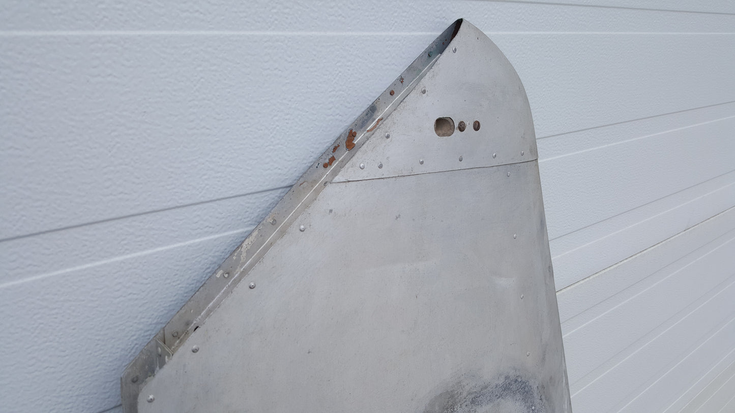 Tail Fin Assembly - N180Y (#0731000-41)