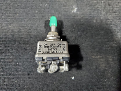 Toggle Switch - C-FSKF (#MS25307-212)