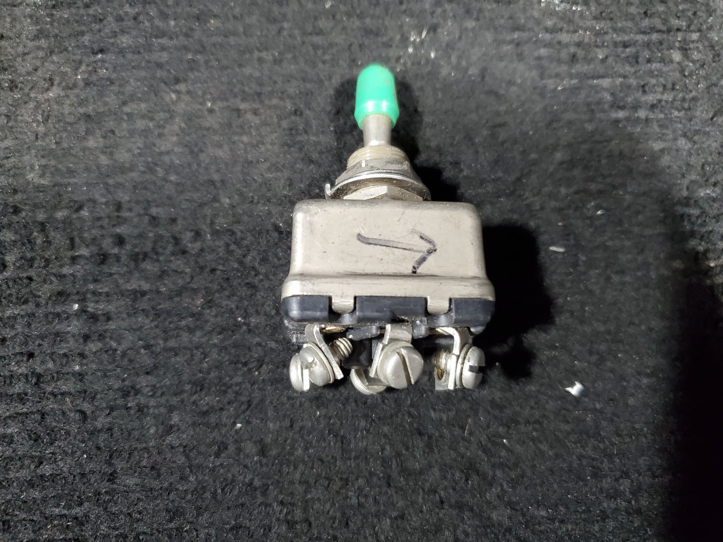 Toggle Switch - C-FSKF (#MS25307-212)