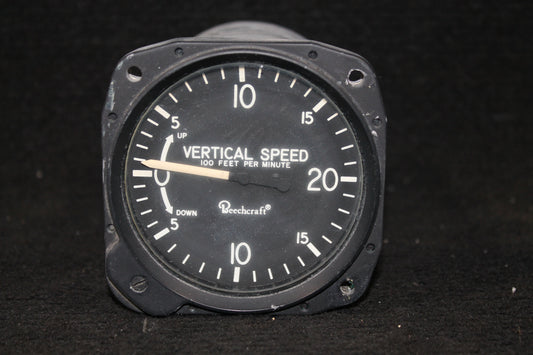 Vertical Speed Indicator - United Instruments - C-FBPO