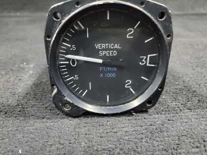 Vertical Speed Indicator - United Instruments - C-FSKF