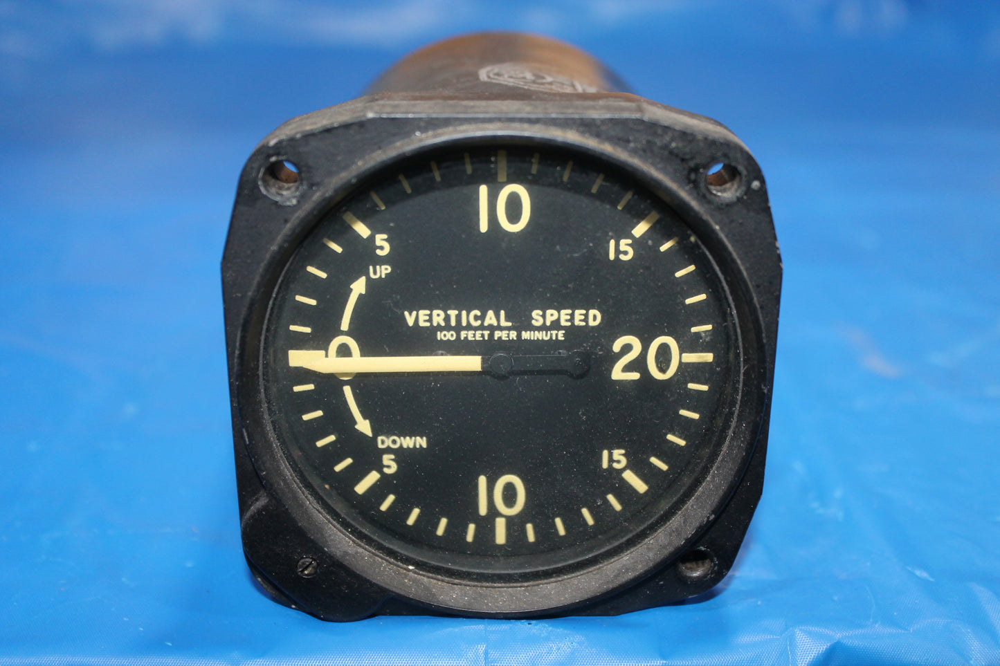 Vertical Speed Indicator - Garwin - C-FJUO (#G993-01-1B)