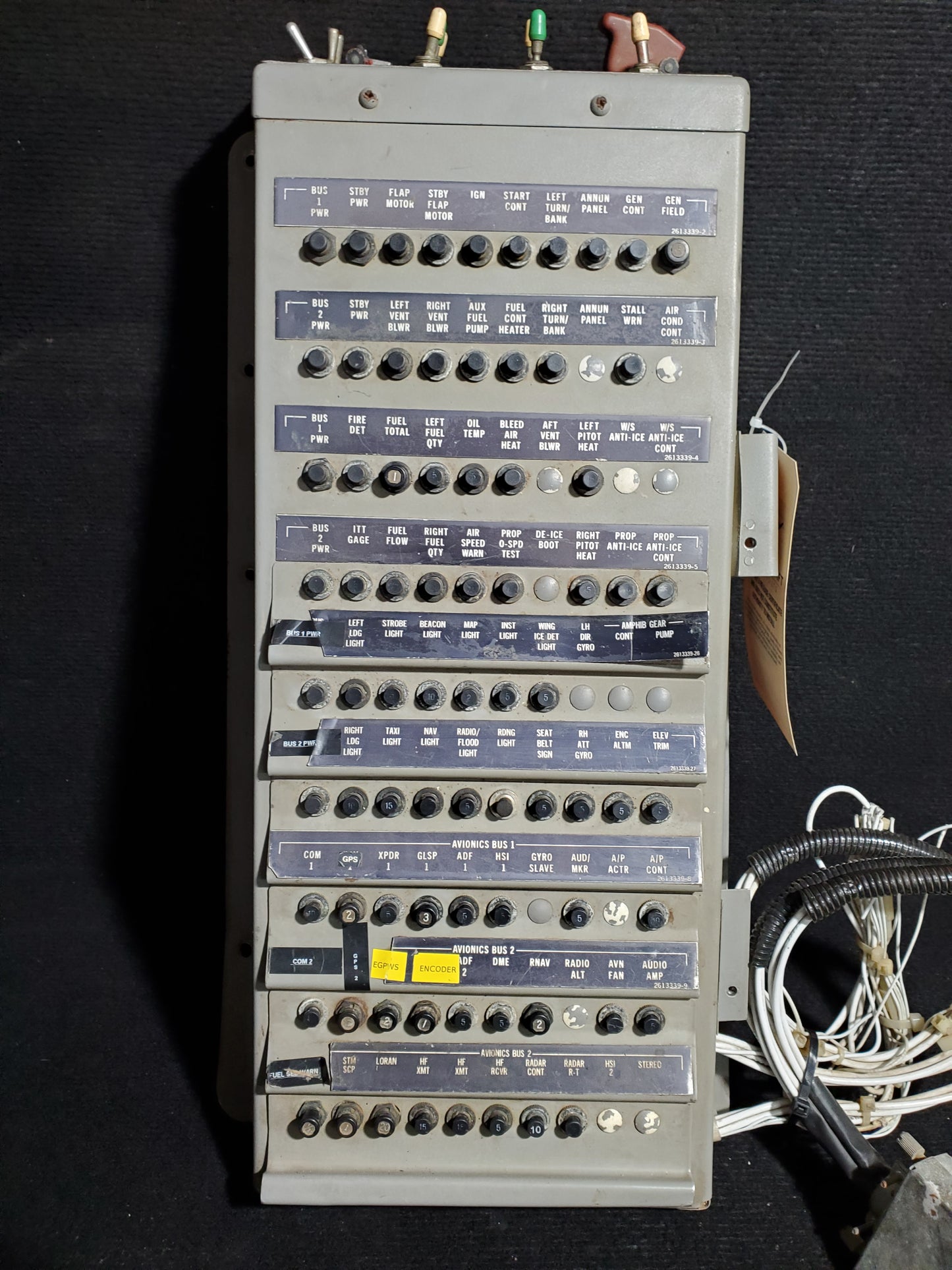 Panel Assy - Circuit Breaker - Cessna - 5Y-RNA