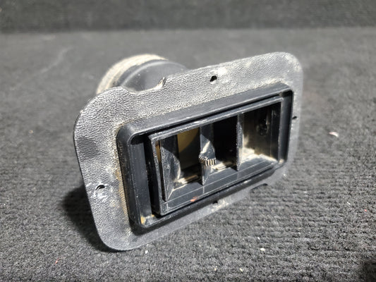 Outlet Housing Assy - Cessna - 5Y-RNA