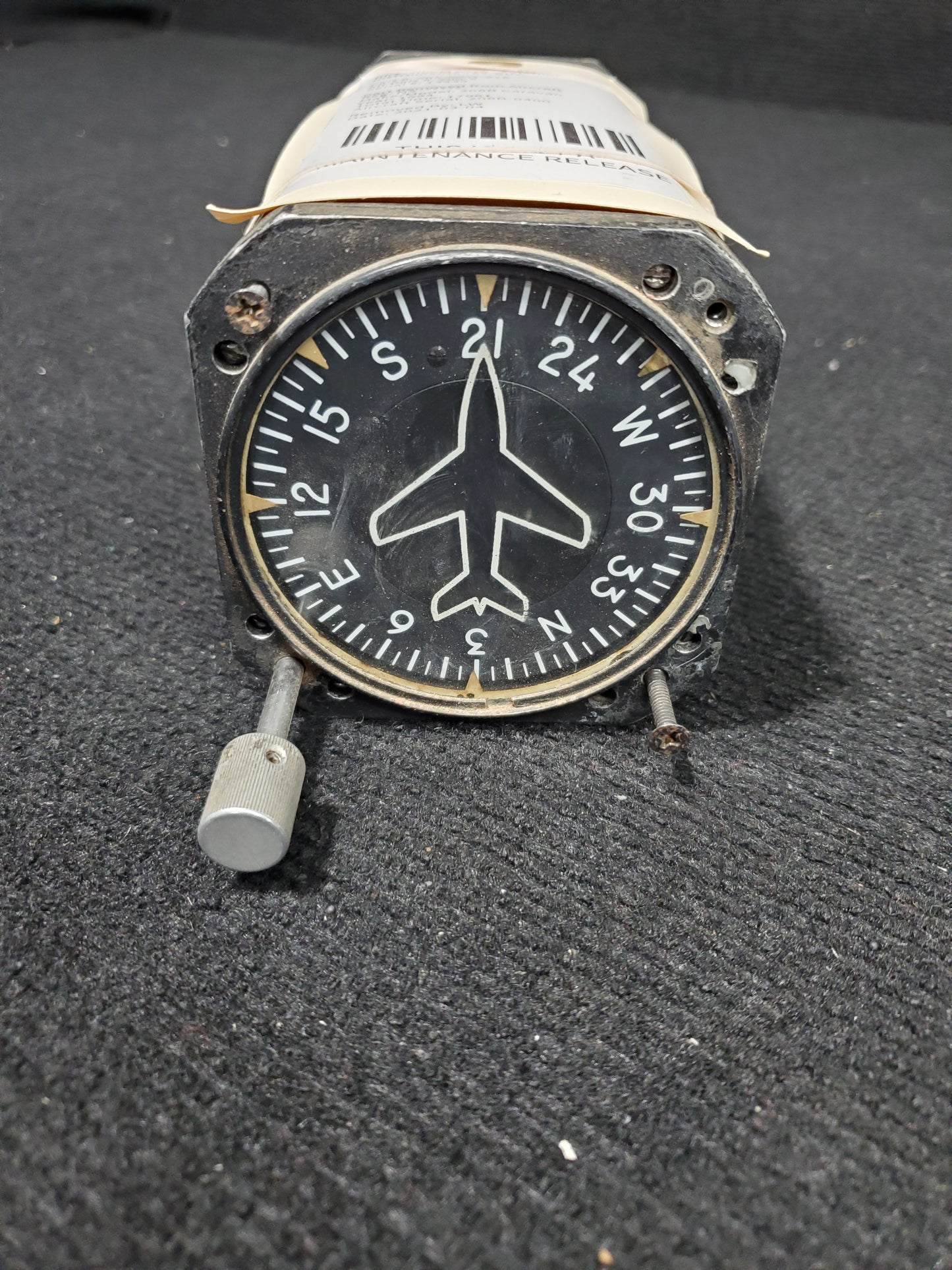 Directional Gyro - Aviation Instruments - 5Y-BUC