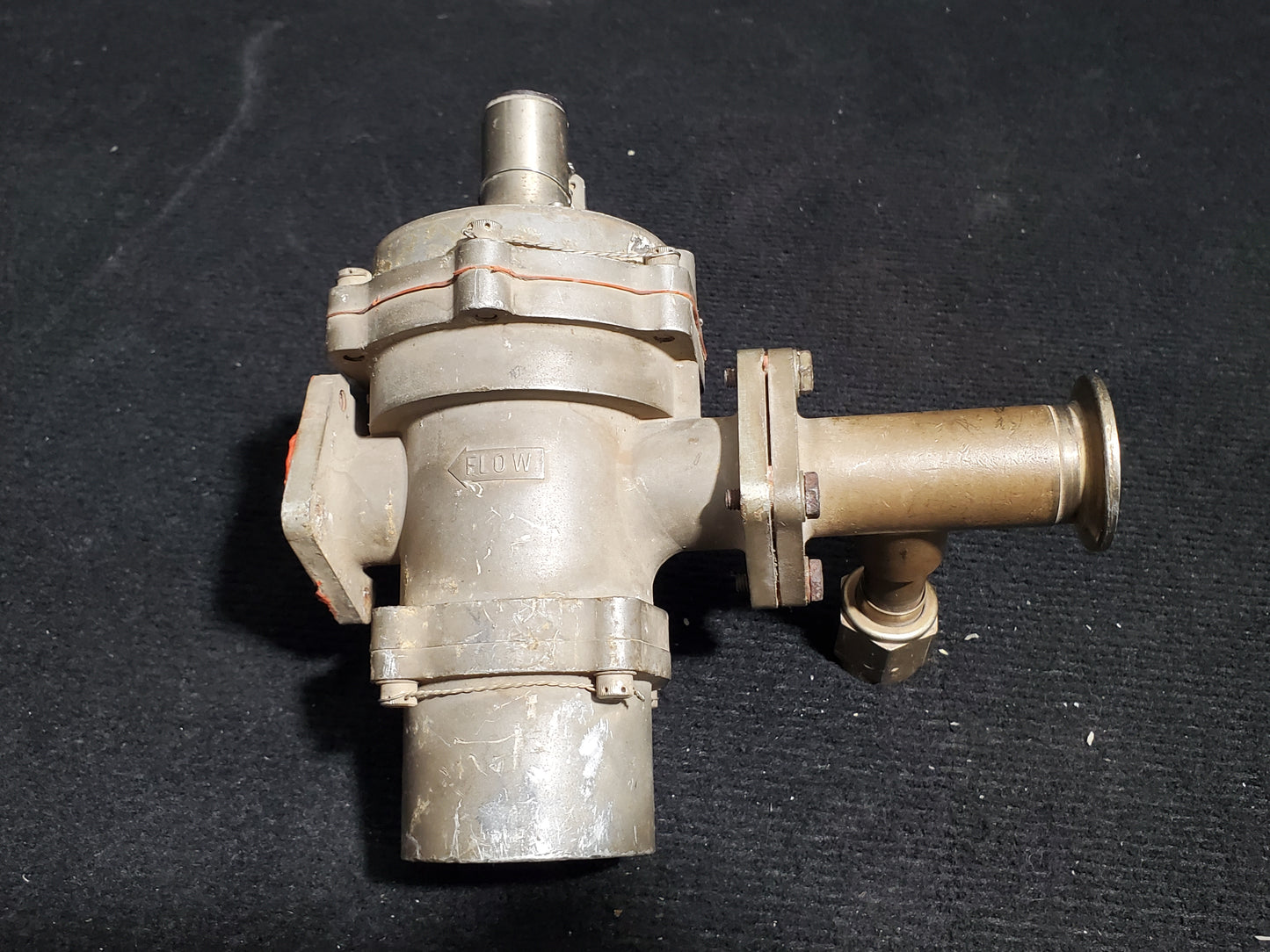 Flow Control Valve - Cessna - 5Y-RNA