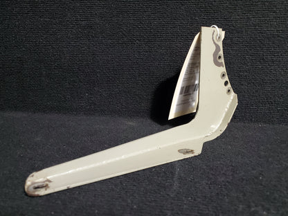 Oil Cooler Mounting Bracket - Lower - Cessna - 5Y-RNA