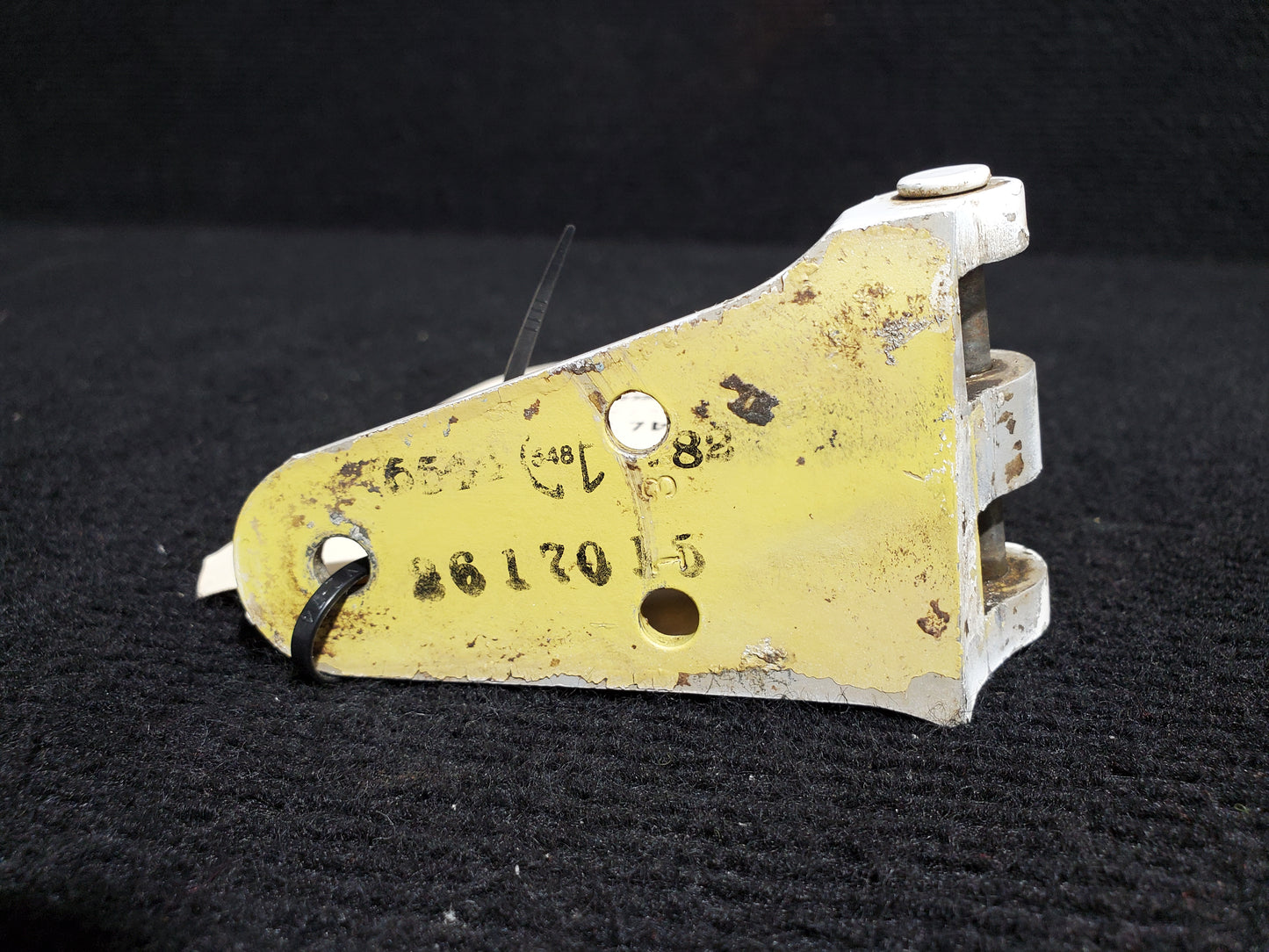 Door Hinge -LH Lower Aft - Cessna - 5Y-RNA