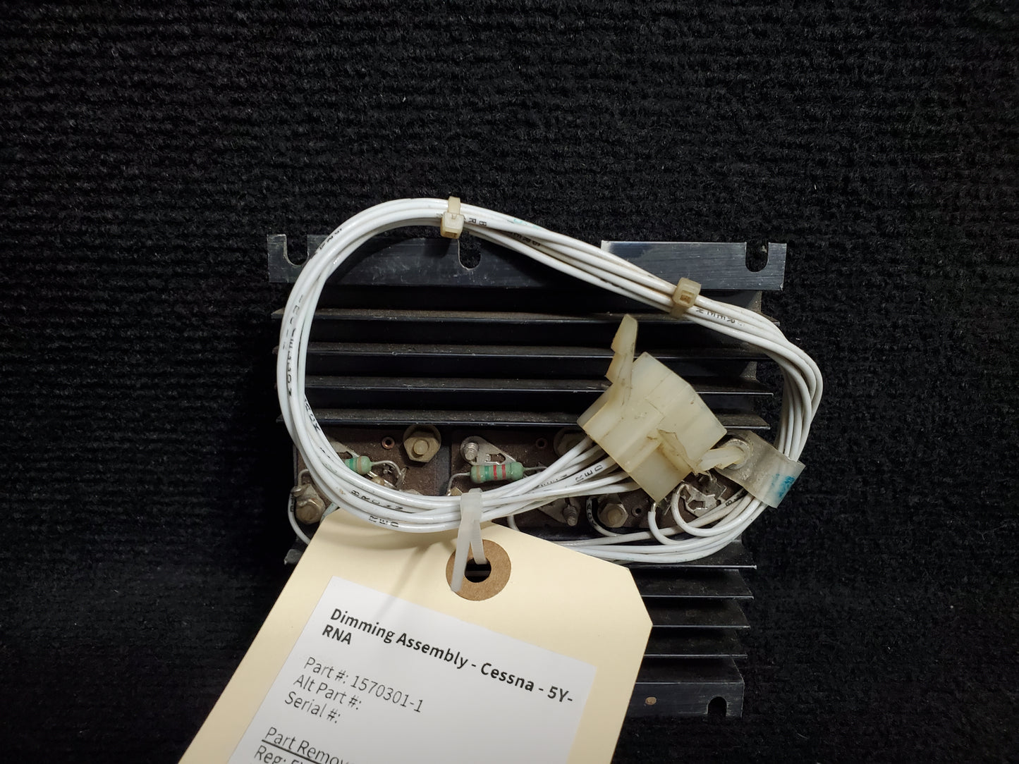 Dimming Assembly - Cessna - 5Y-RNA