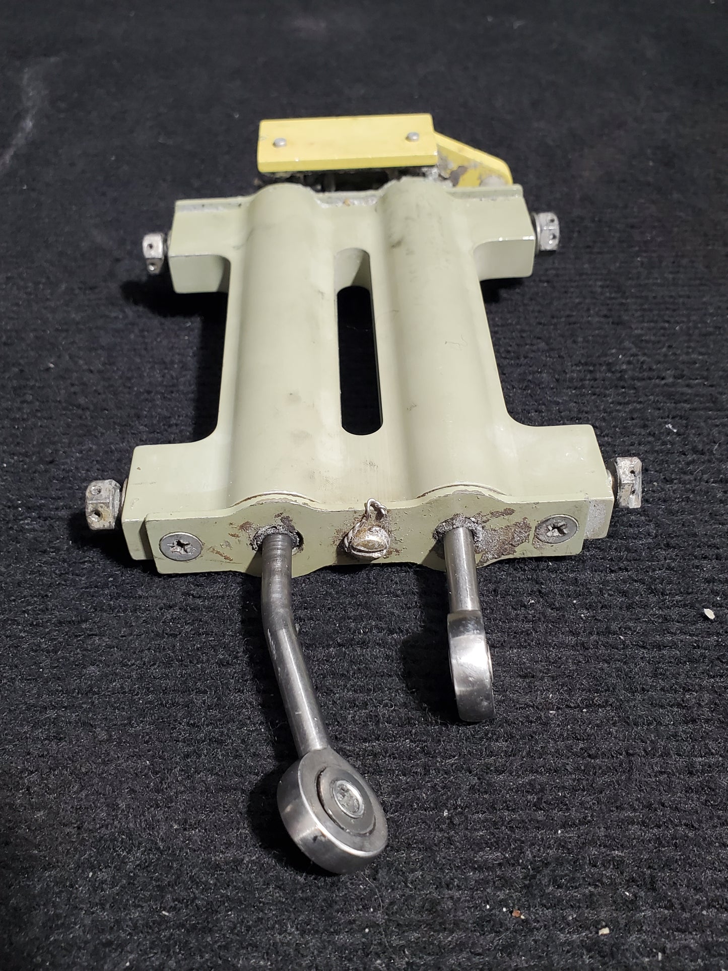 Elevator Trim Tab Actuator - Cessna - 5Y-RNA