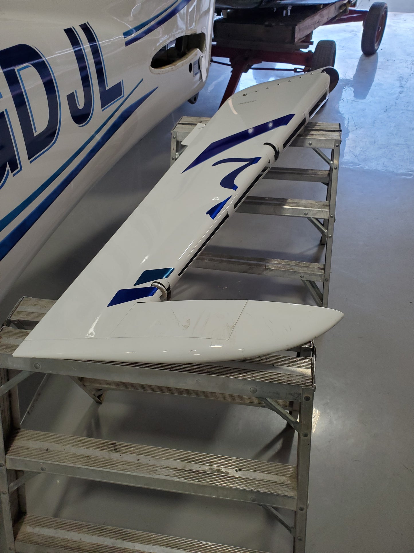 Rudder - Cirrus - C-GDJL