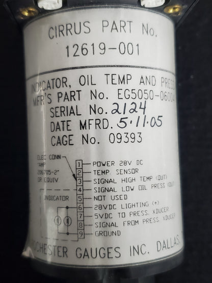 Oil Temperature and Pressure Indicator - Rochester Gauges - C-GDJL