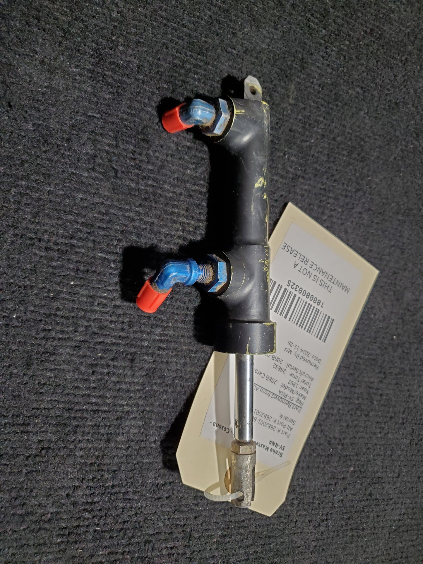 Brake Master Cylinder - Cessna - 5Y-RNA