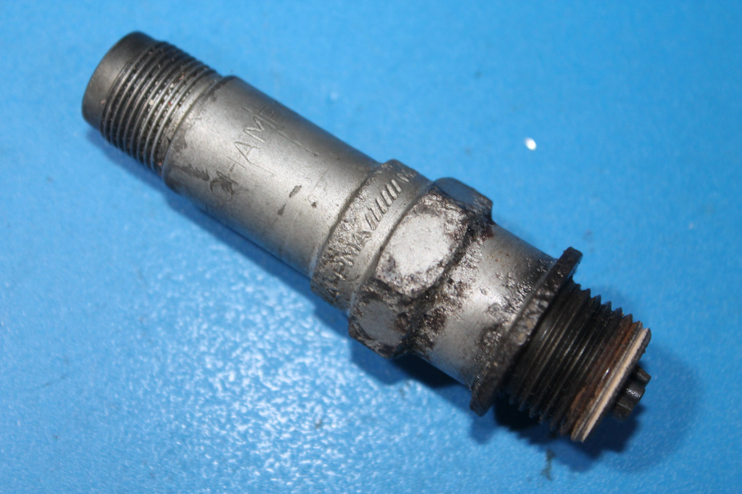 Spark Plug - Champion - no washer - C-GWBD (#REM40E)