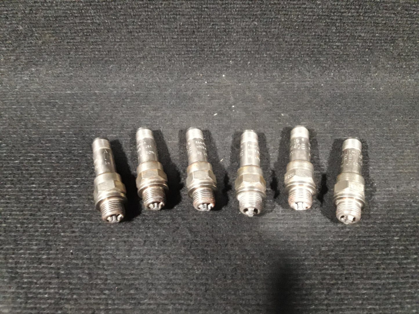 Autolite Spark Plugs (quantity 6) - C-FFTB (#UREM40E)